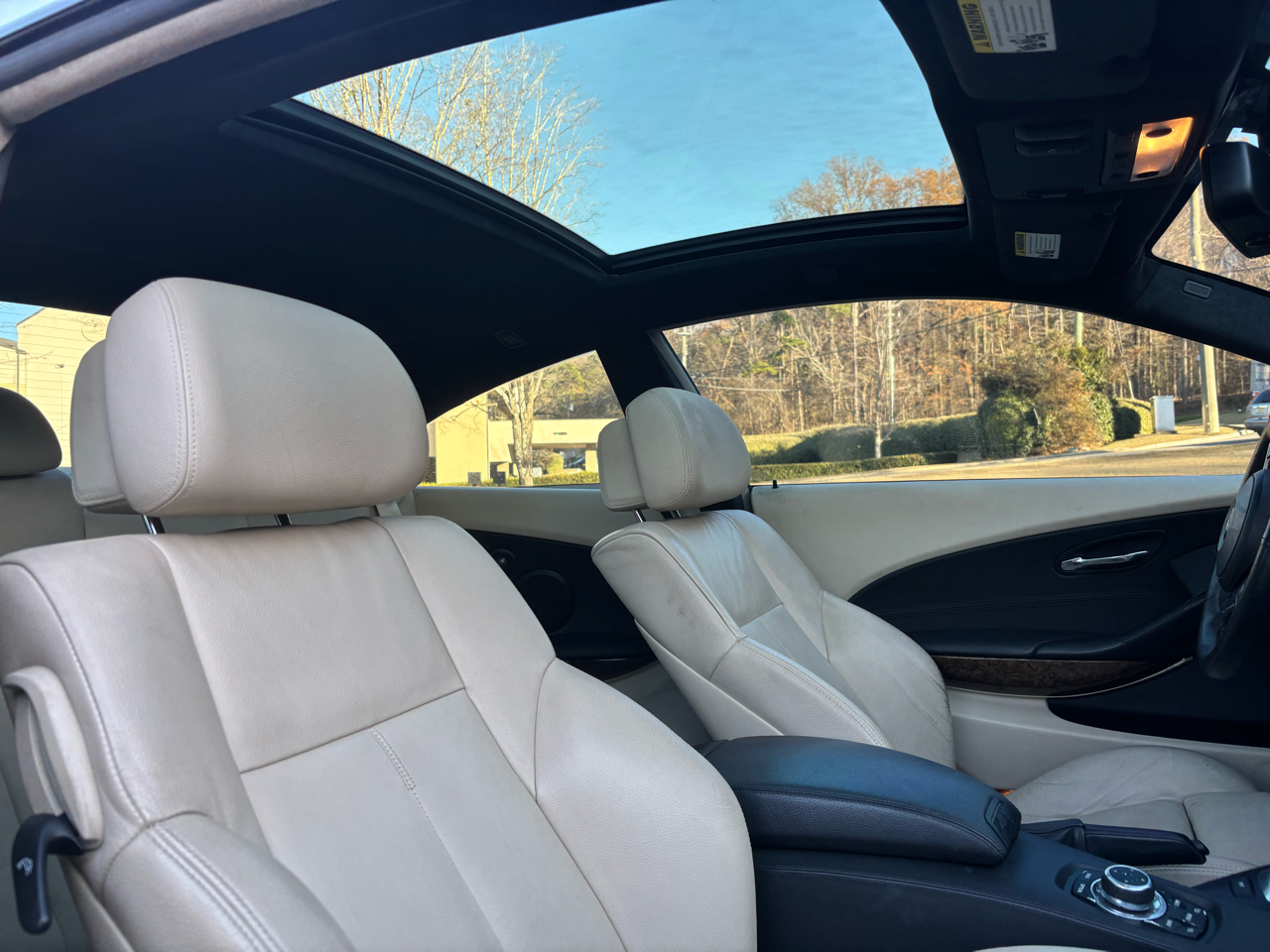 BMW 6-Series 650i Coupe 2010