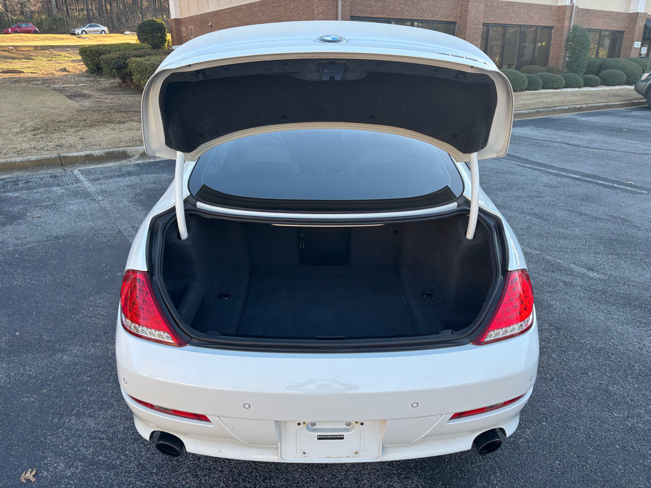 BMW 6-Series 650i Coupe 2010