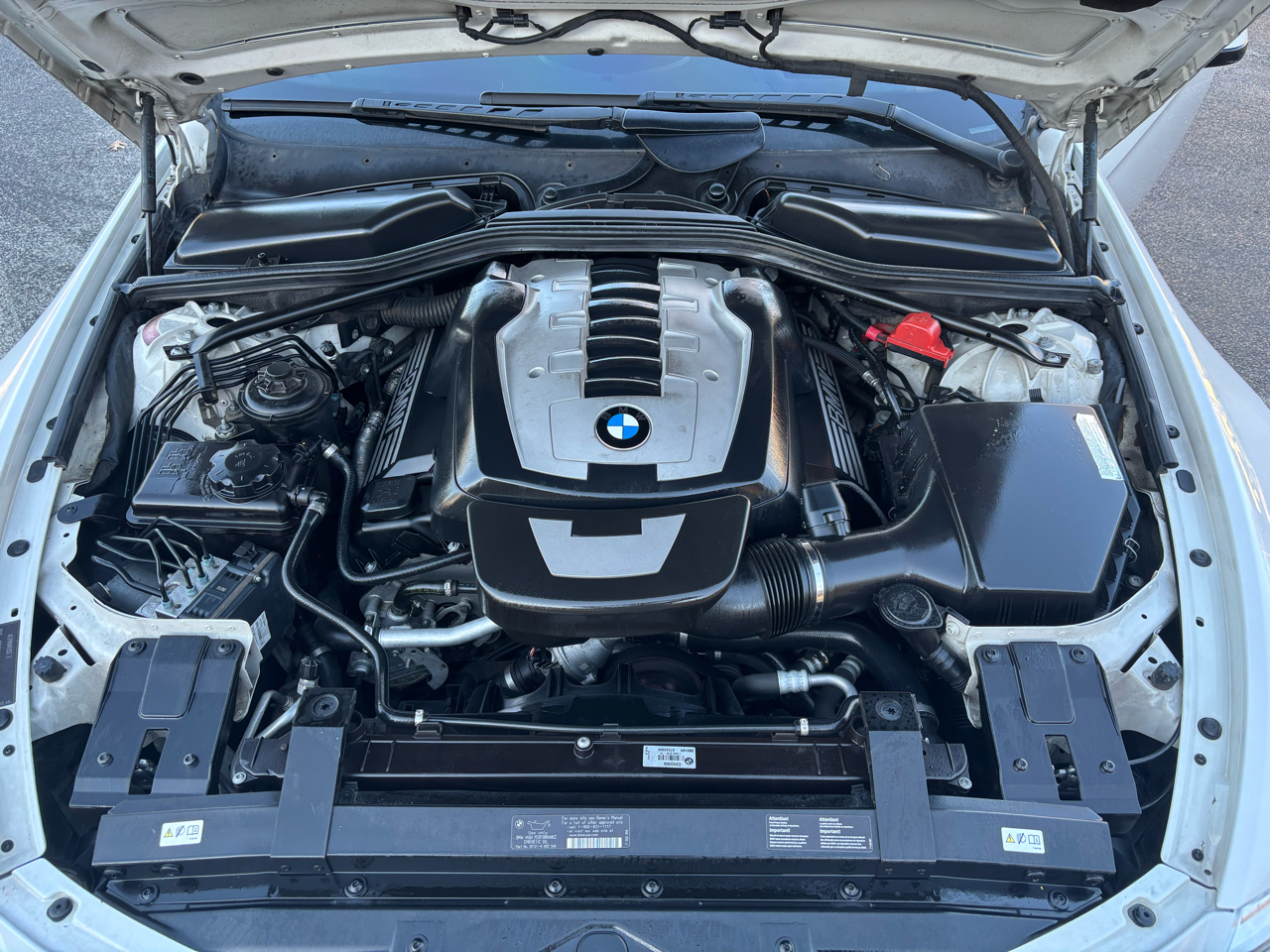 BMW 6-Series 650i Coupe 2010