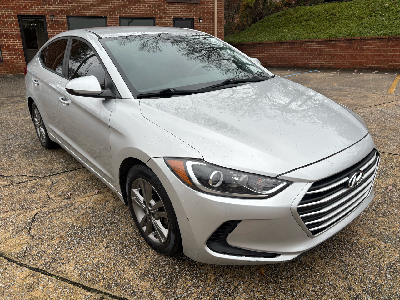 Hyundai Elantra Limited 2018