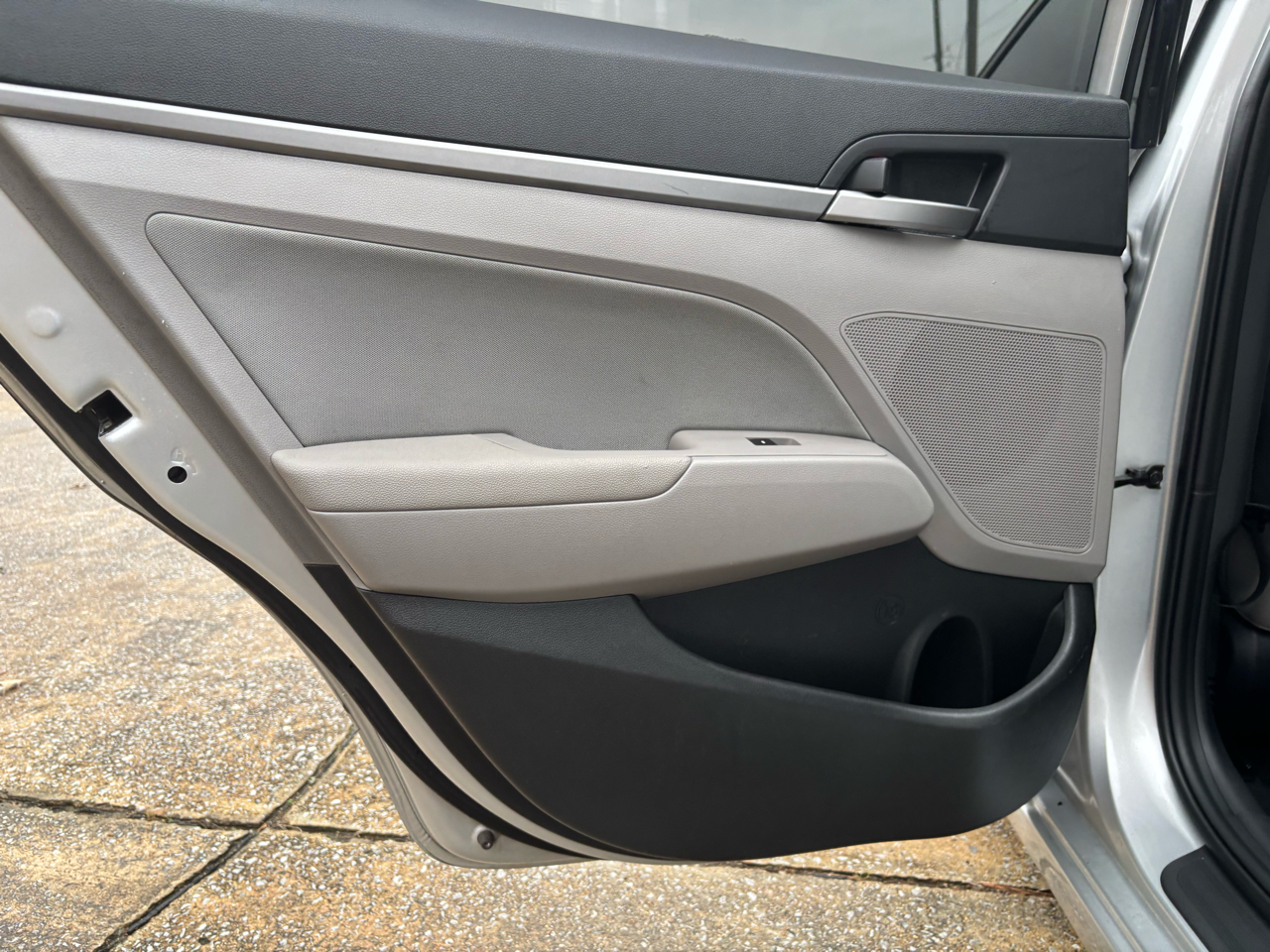 Hyundai Elantra Limited 2018