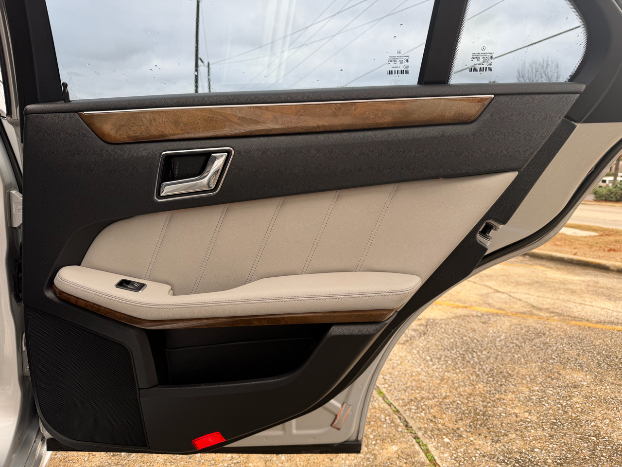 Mercedes-Benz E-Class E350 Sedan 2011