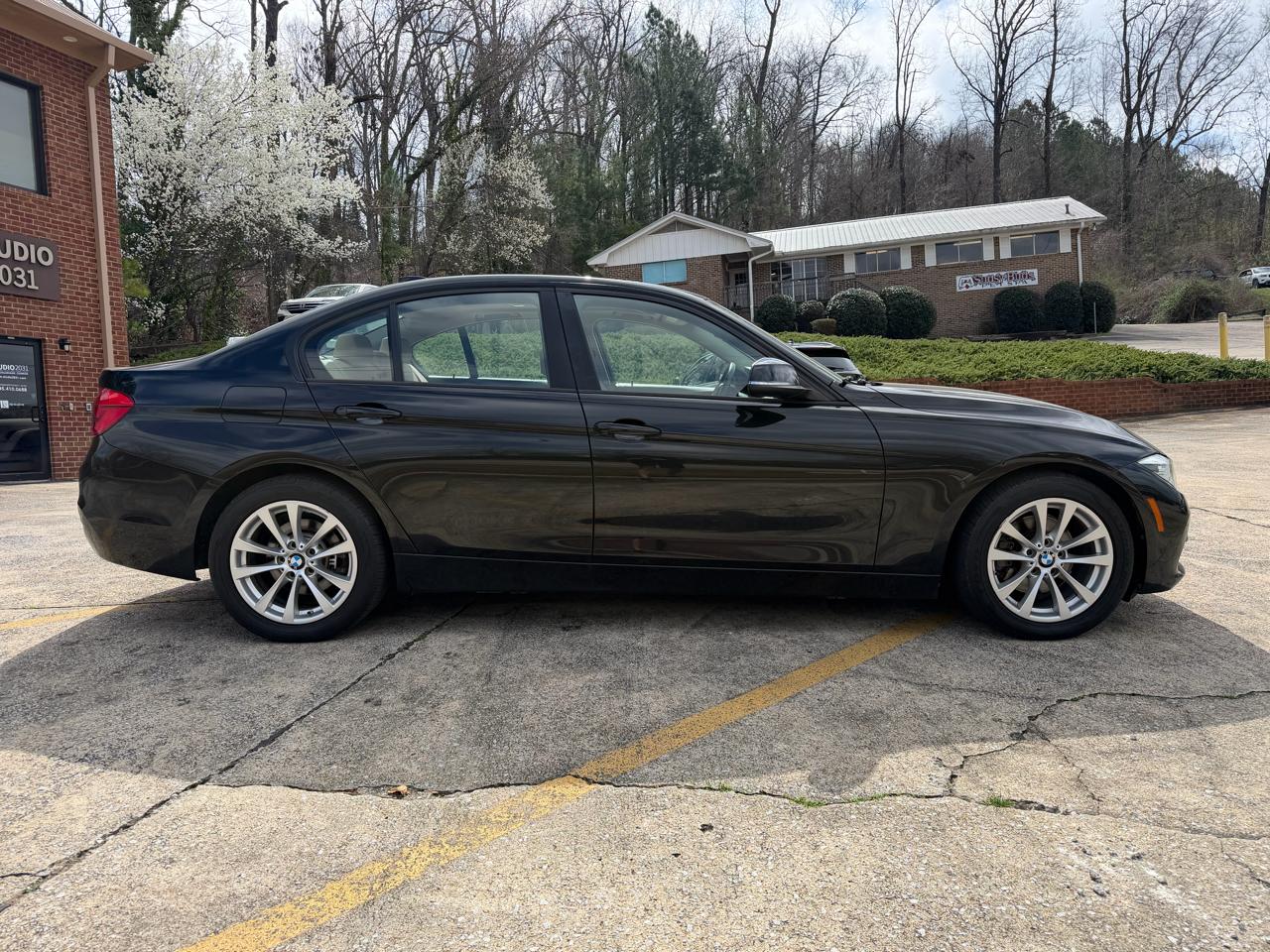 BMW 3-Series 320i xDrive Sedan 2018