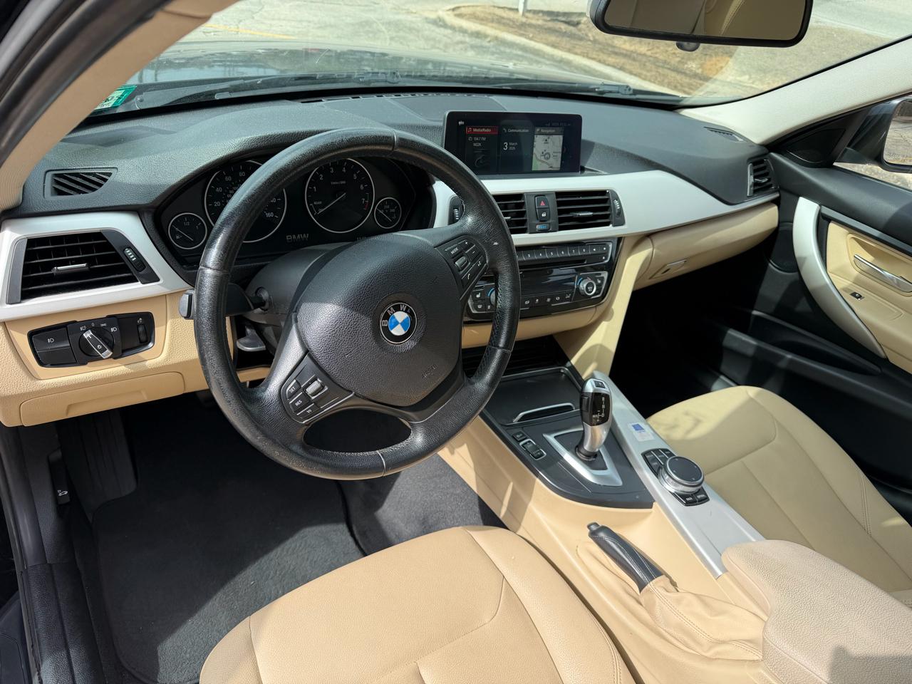 BMW 3-Series 320i xDrive Sedan 2018