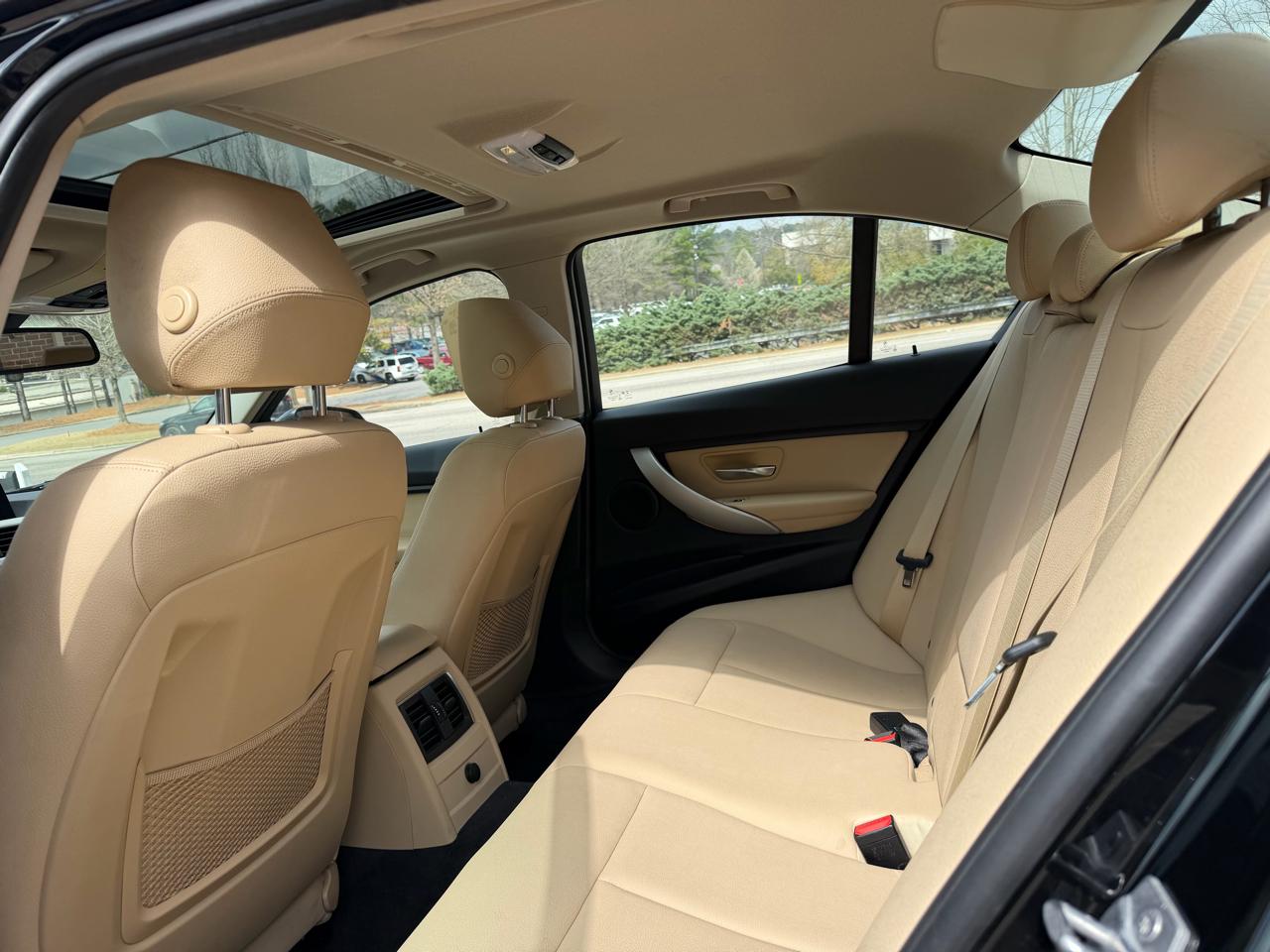 BMW 3-Series 320i xDrive Sedan 2018