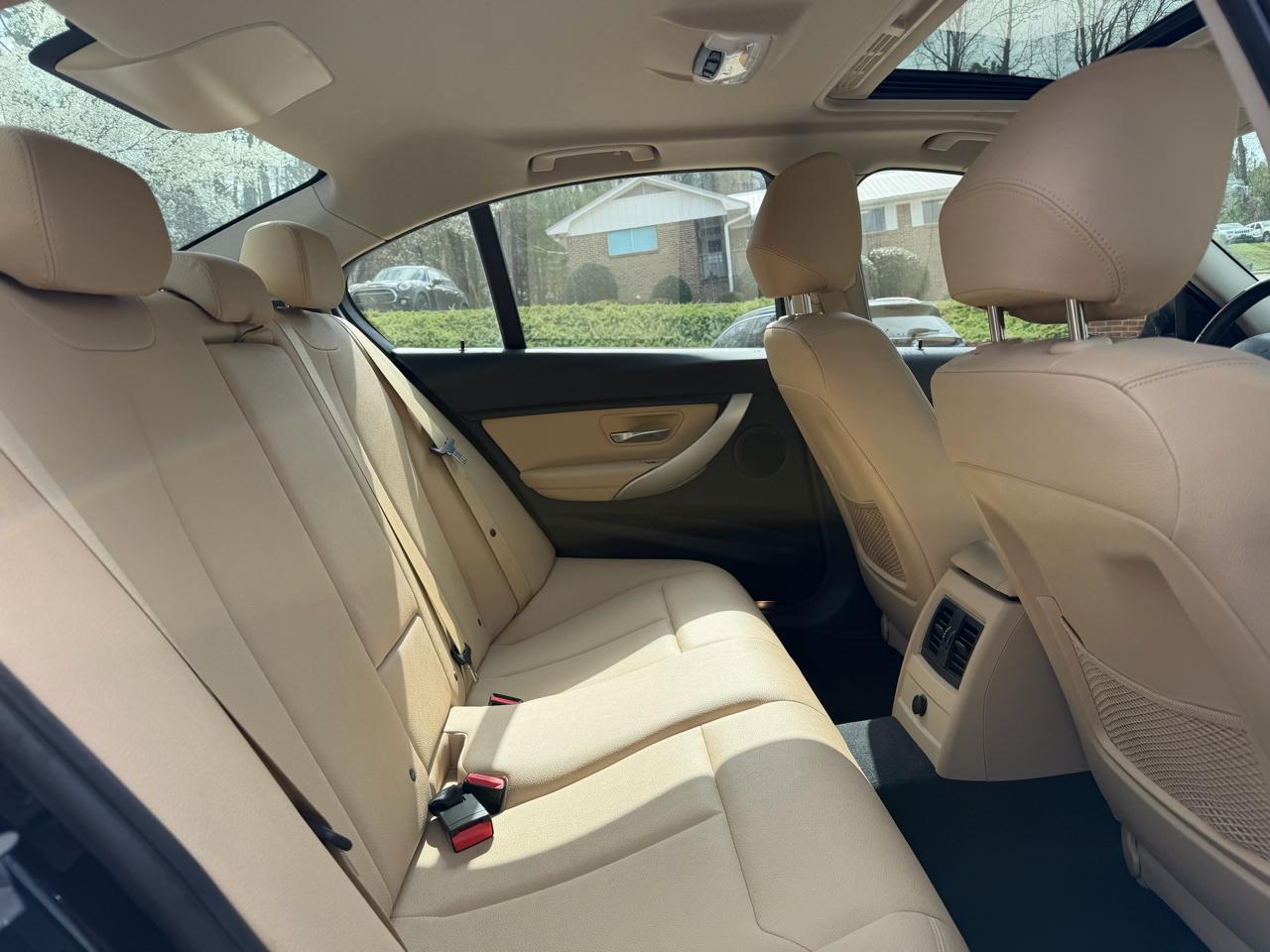 BMW 3-Series 320i xDrive Sedan 2018