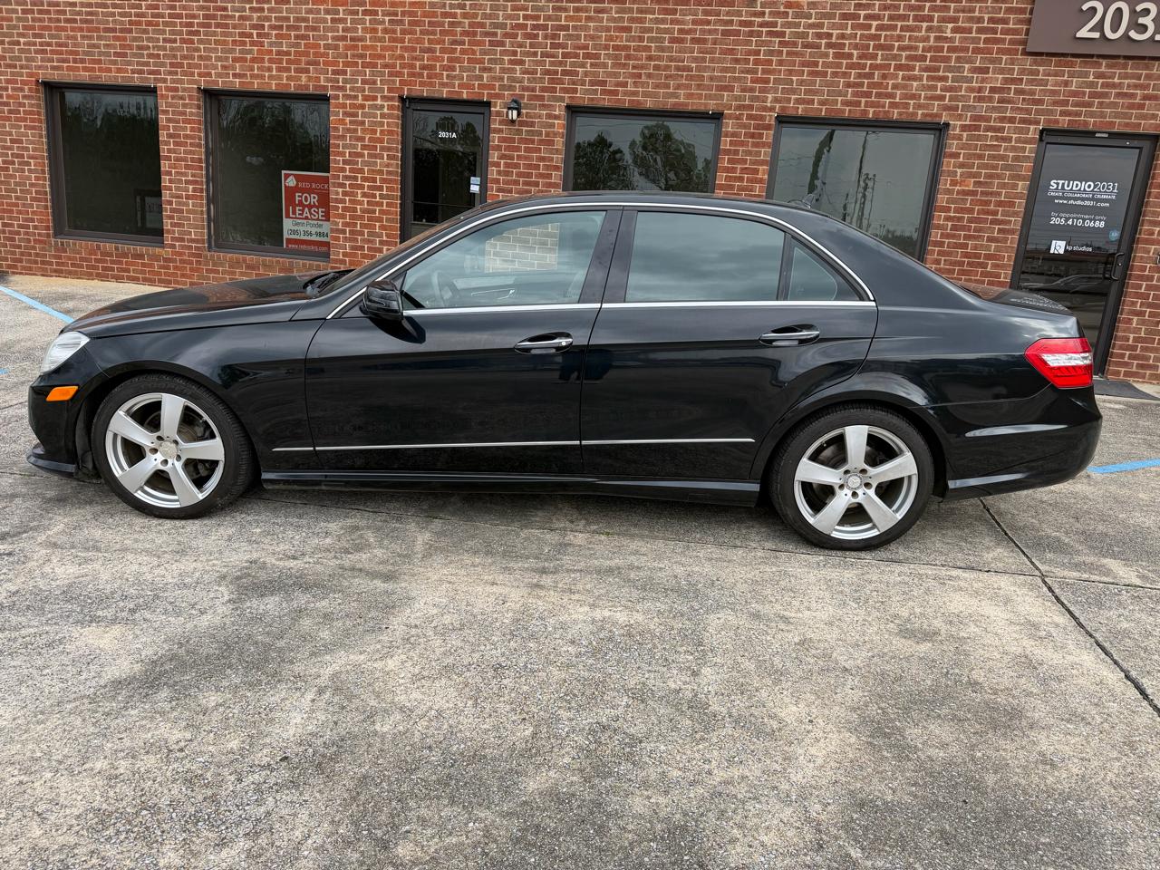 Mercedes-Benz E-Class E350 Sedan 4MATIC 2011