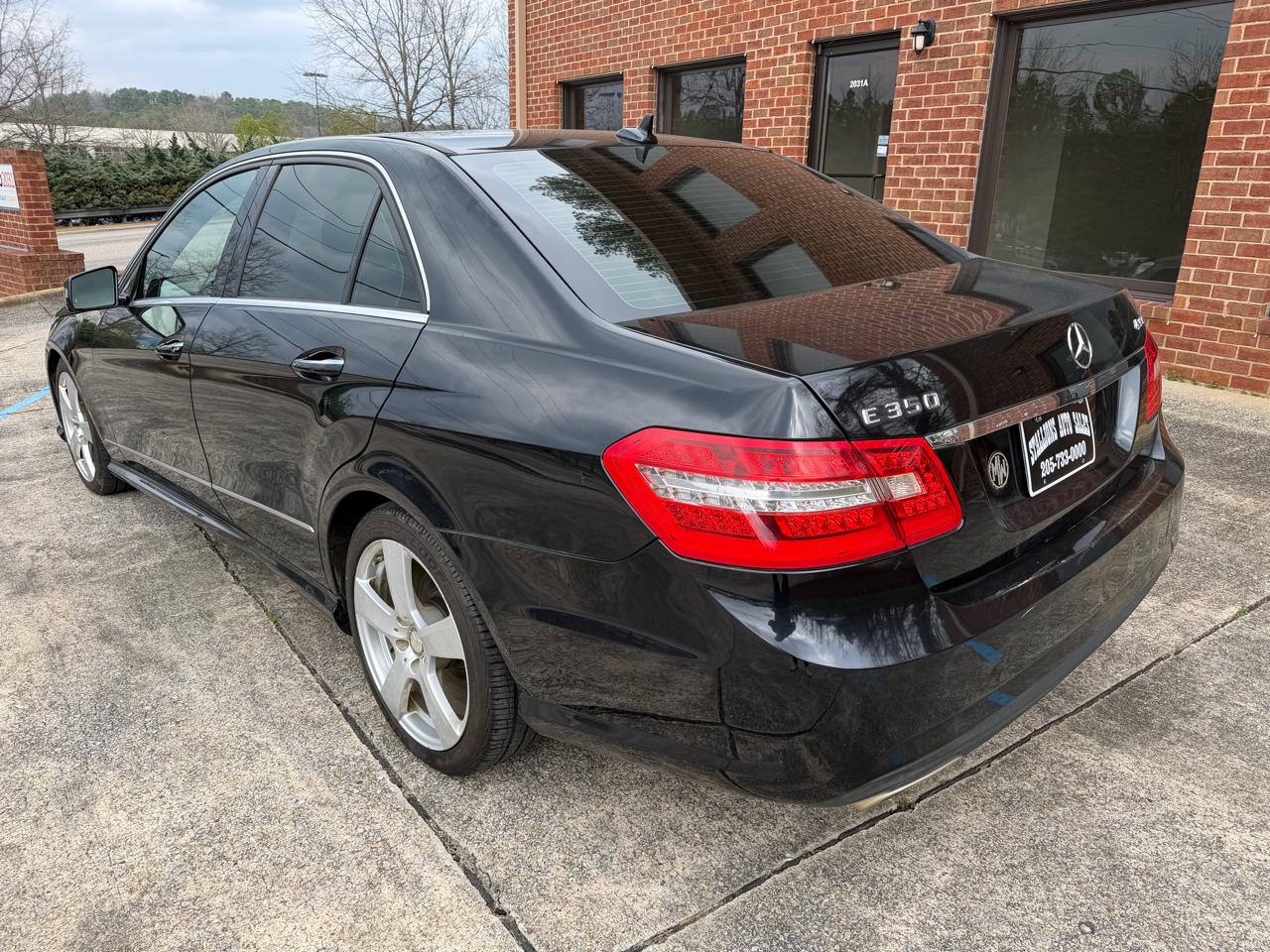 Mercedes-Benz E-Class E350 Sedan 4MATIC 2011