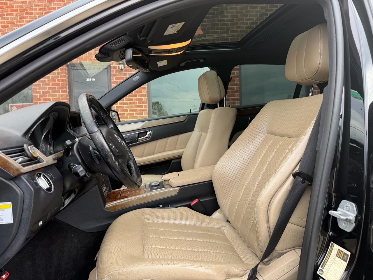 Mercedes-Benz E-Class E350 Sedan 4MATIC 2011