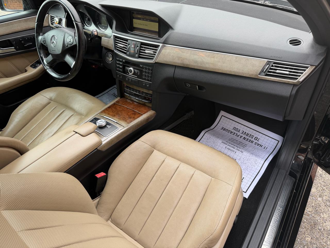 Mercedes-Benz E-Class E350 Sedan 4MATIC 2011