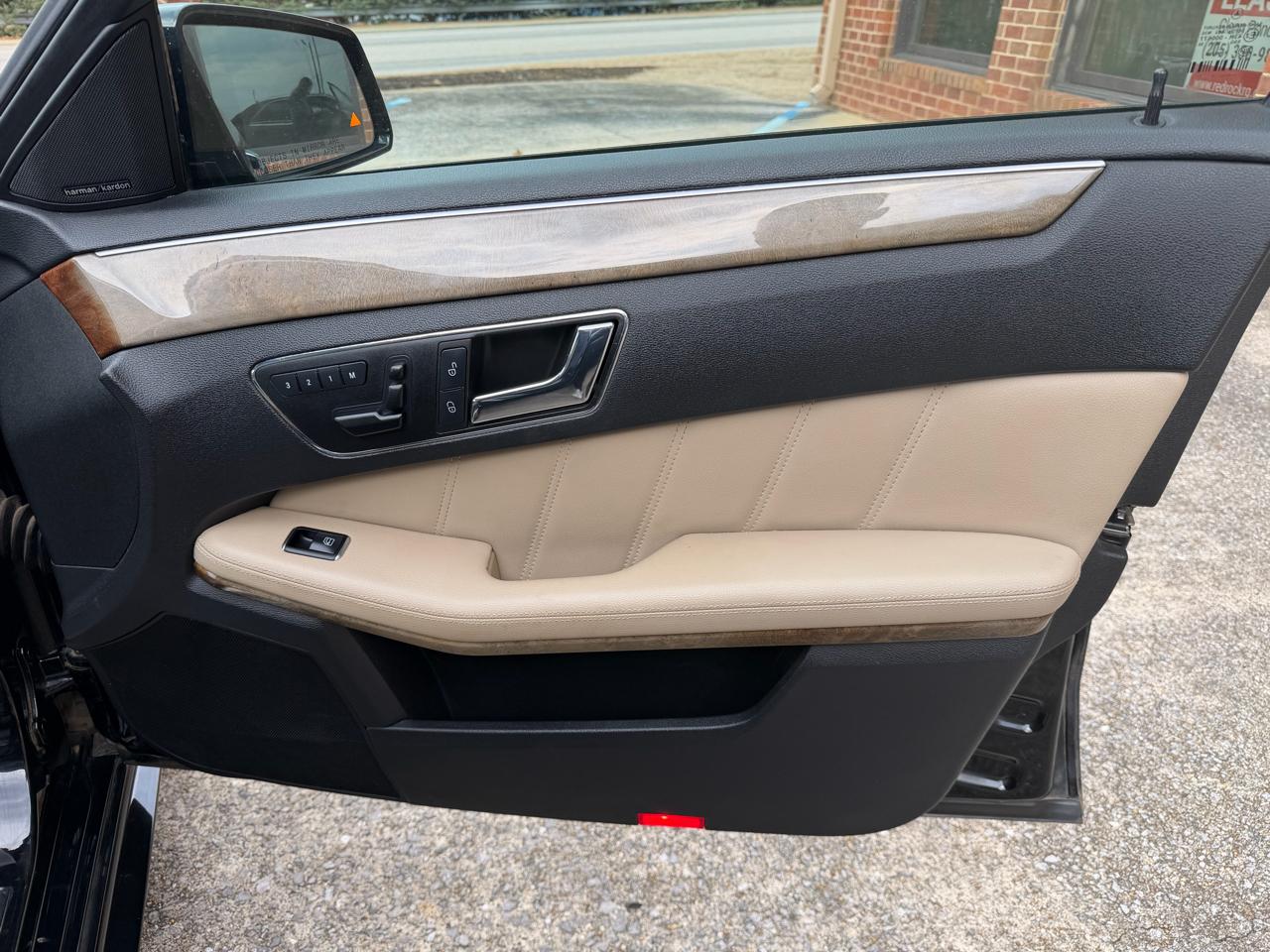 Mercedes-Benz E-Class E350 Sedan 4MATIC 2011