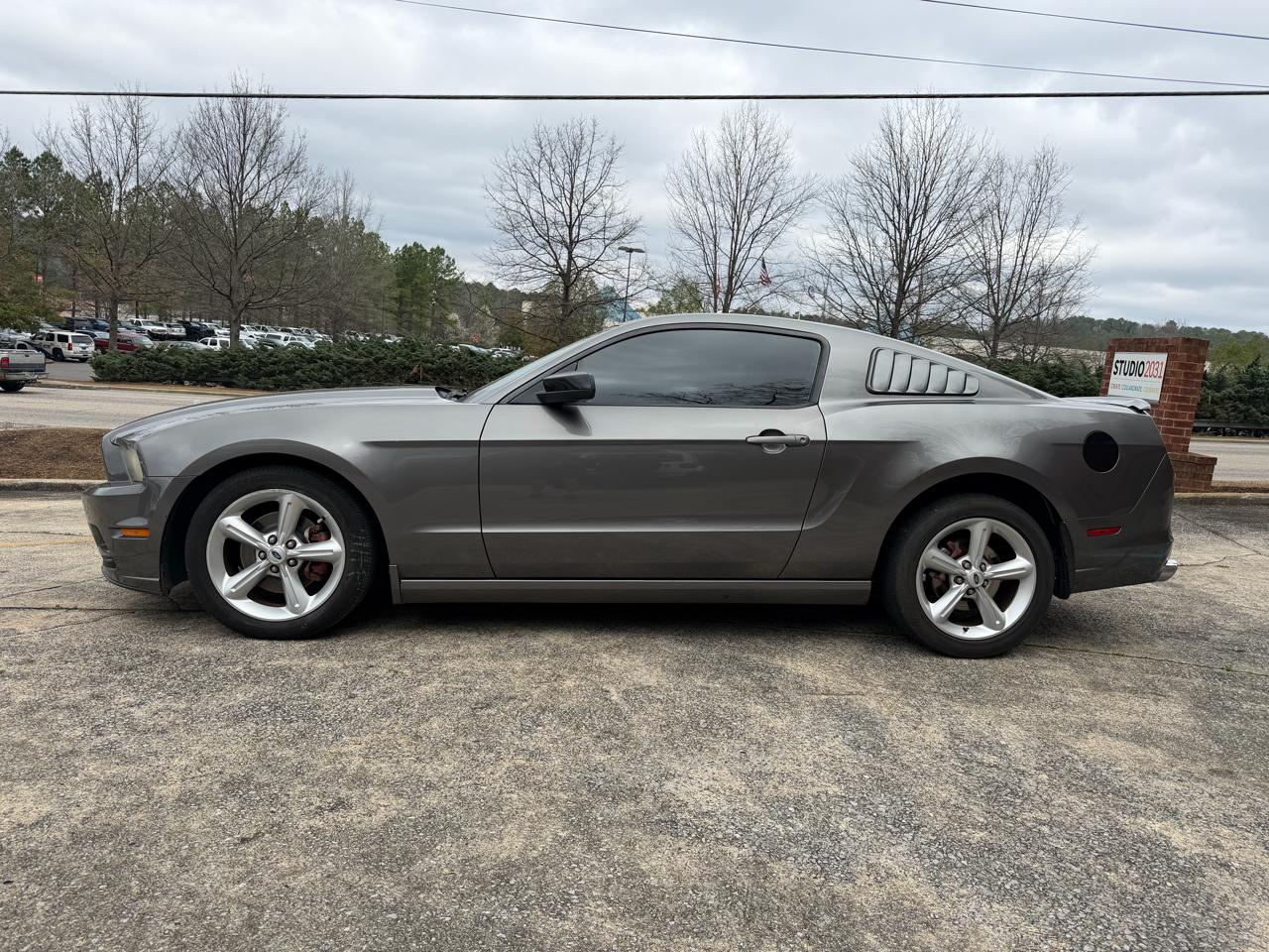Ford Mustang V6 Coupe 2014