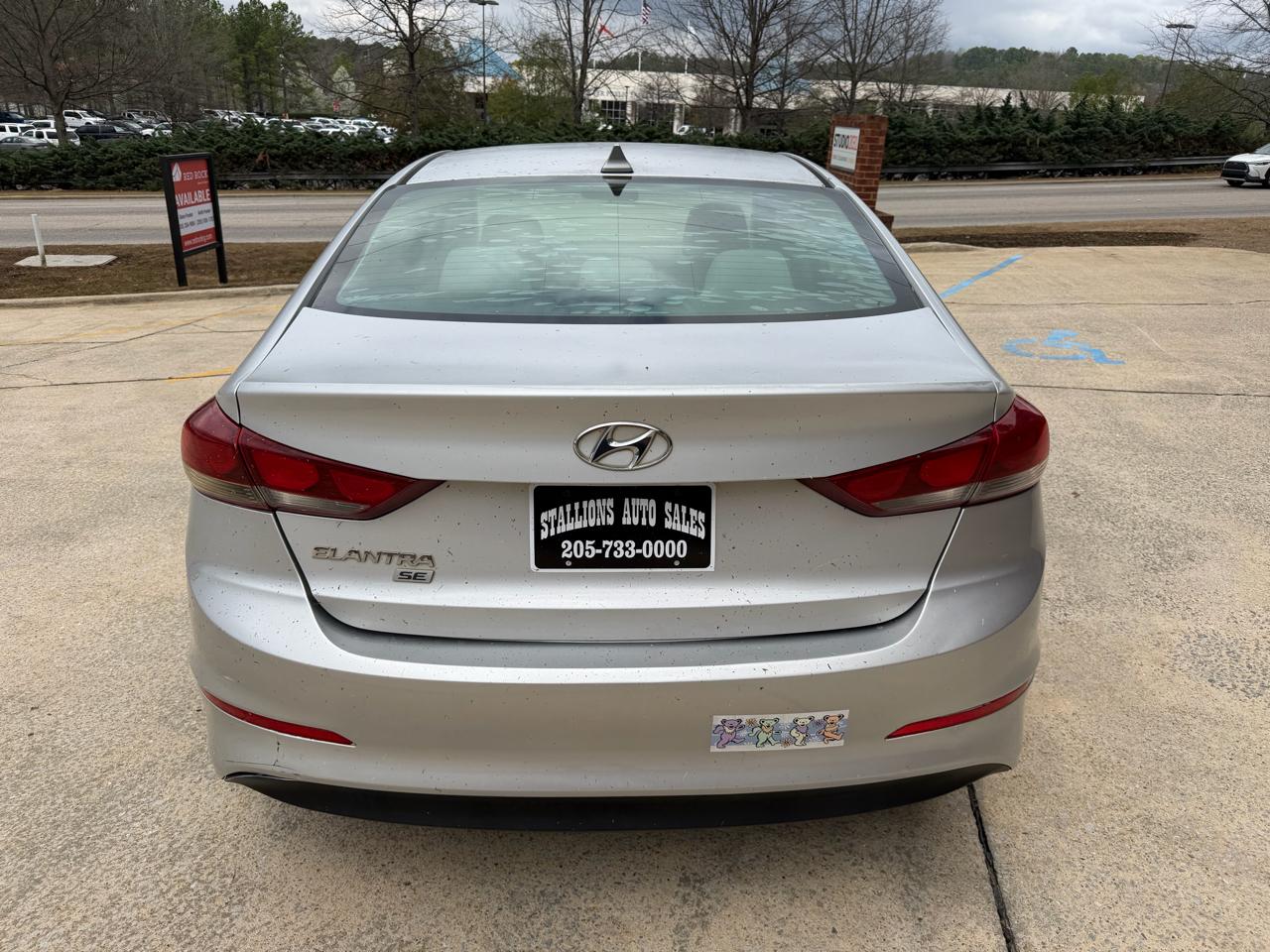 Hyundai Elantra SE 6AT 2017