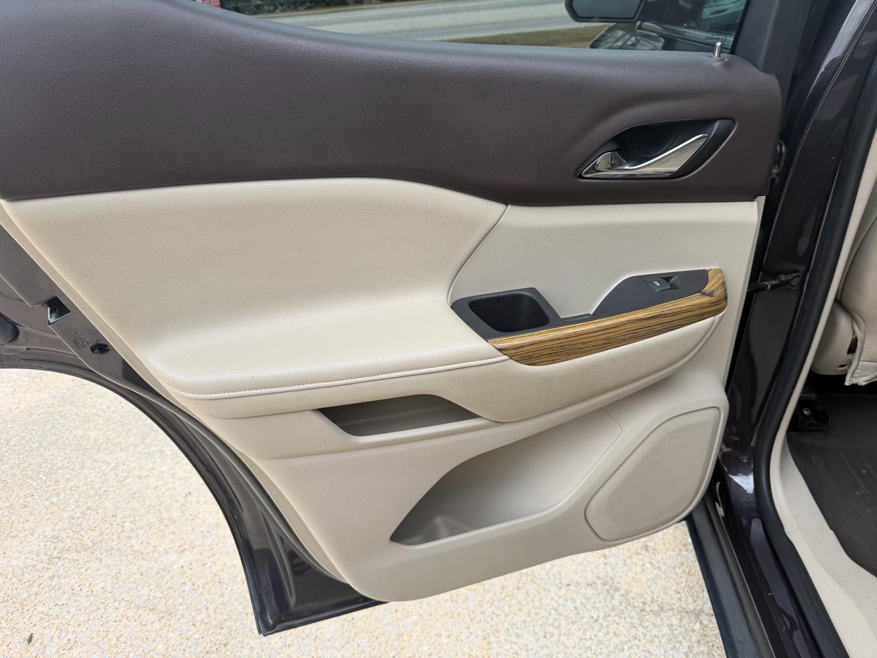 GMC Acadia Denali 2018