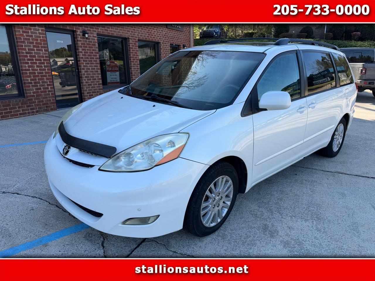 2010 Toyota Sienna XLE