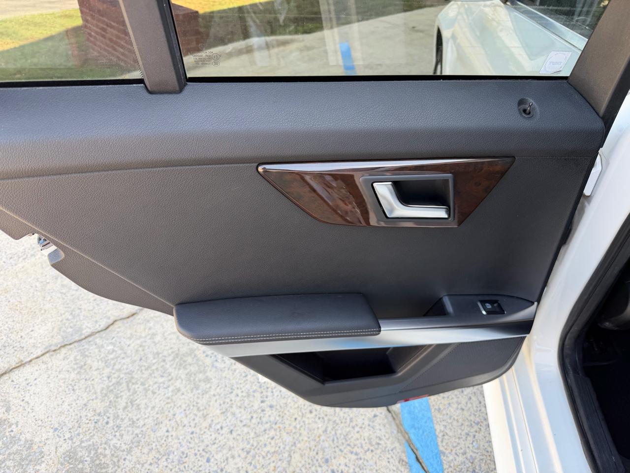 Mercedes-Benz GLK-Class GLK350 2014