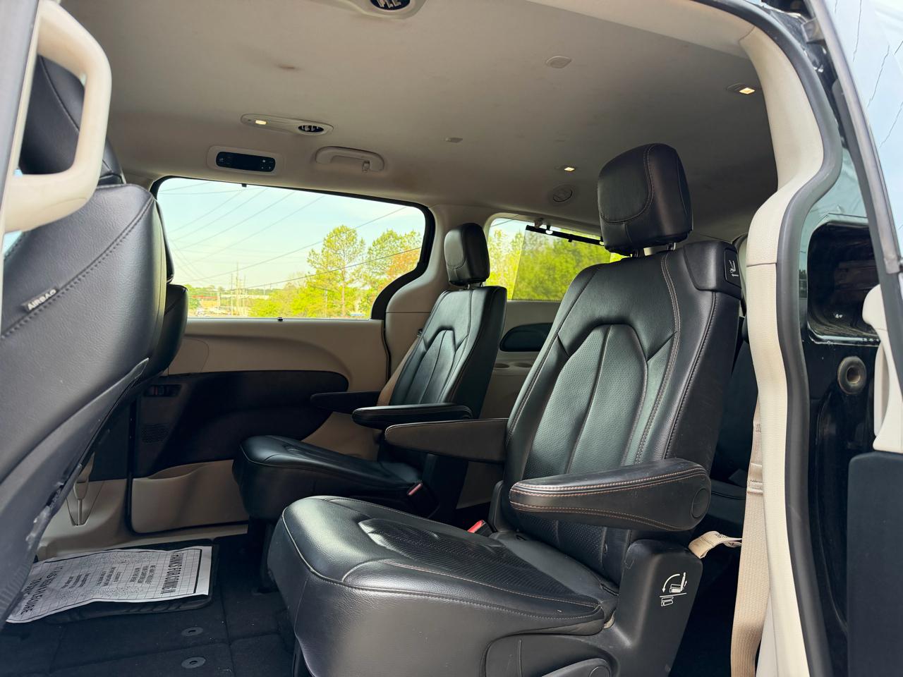 Chrysler Pacifica  2019