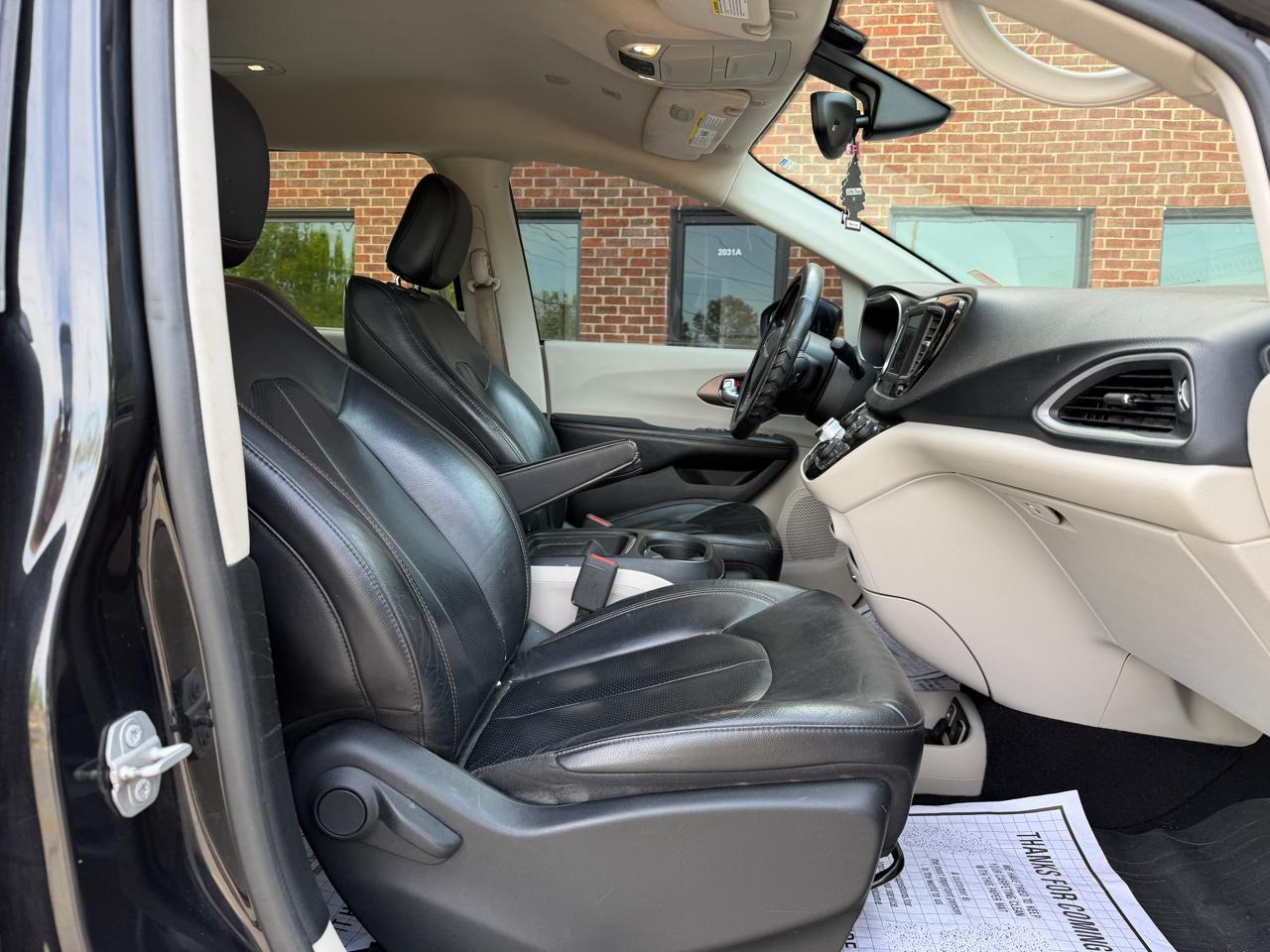 Chrysler Pacifica  2019