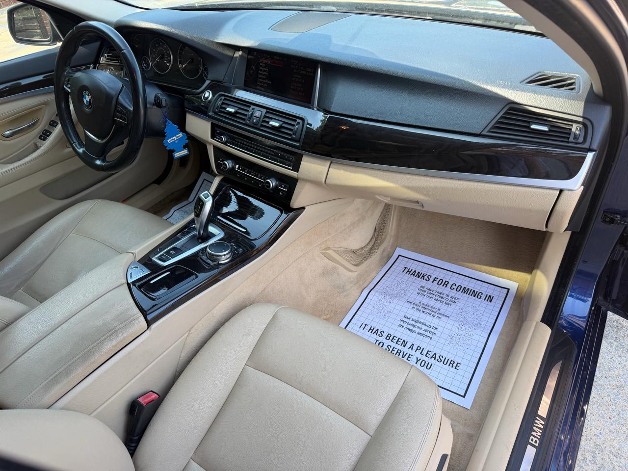 BMW 5-Series 528i 2015