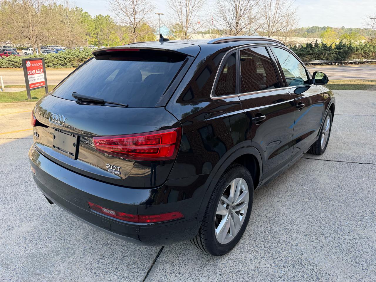 Audi Q3 2.0T quattro Premium Plus 2016