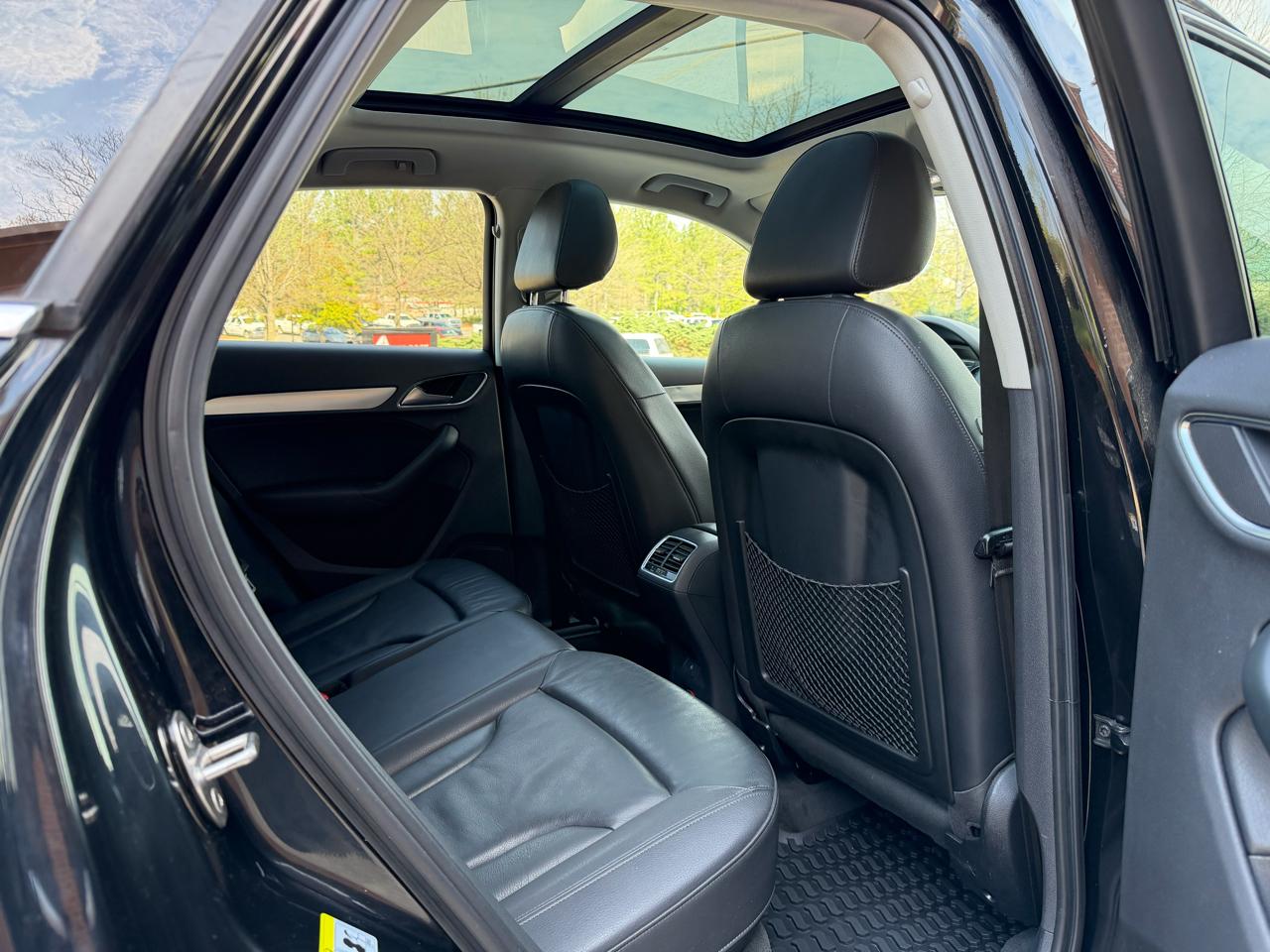 Audi Q3 2.0T quattro Premium Plus 2016