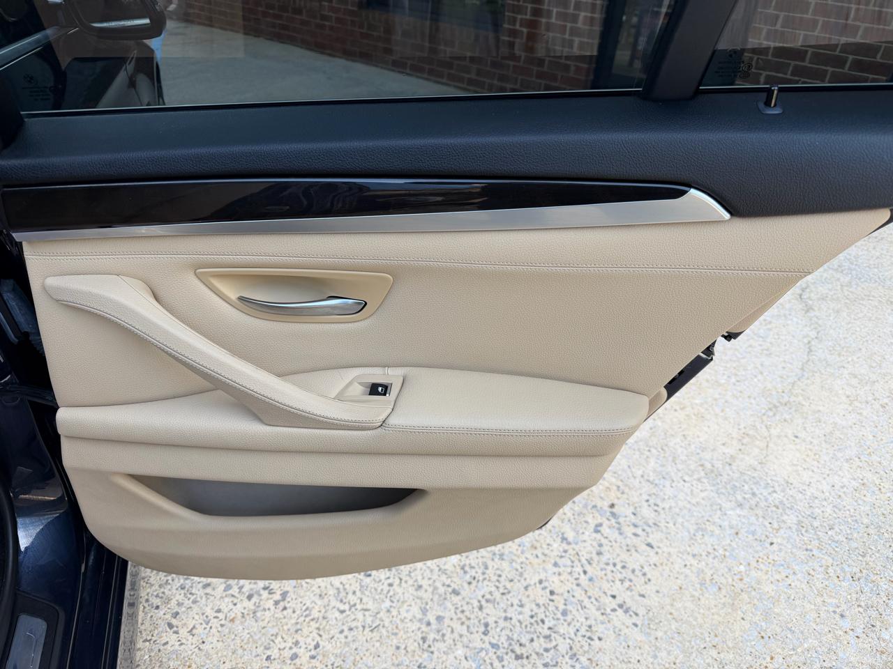 BMW 5-Series 535i 2014