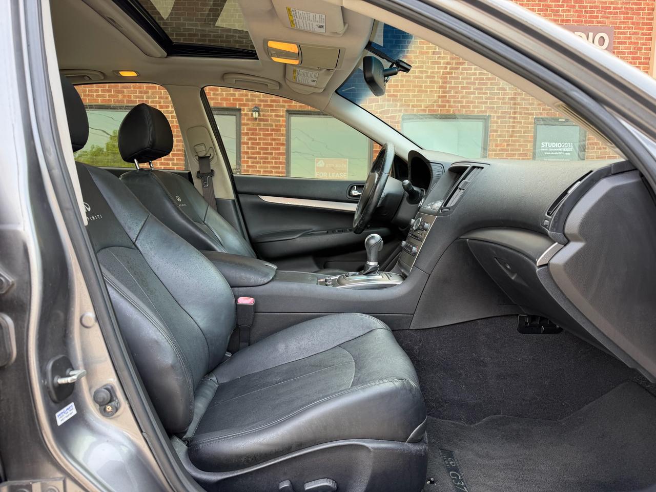 Infiniti G Sedan 37 Sport 6MT 2013