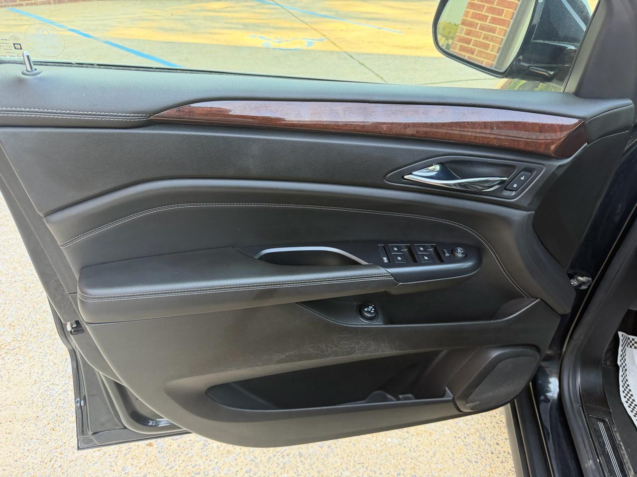 Cadillac SRX Luxury Collection 2013