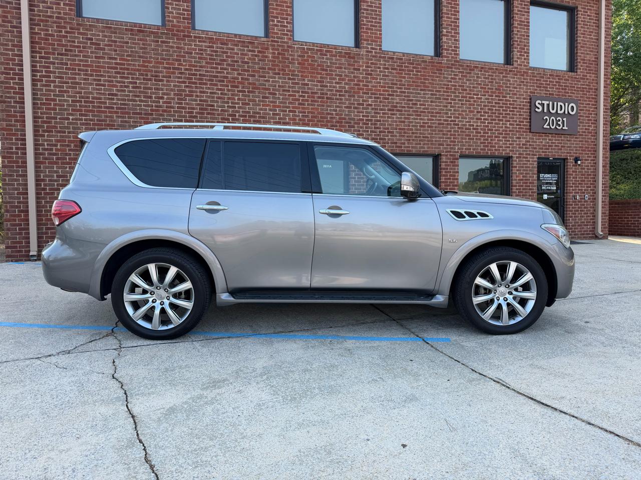 Infiniti QX80 4WD 2014
