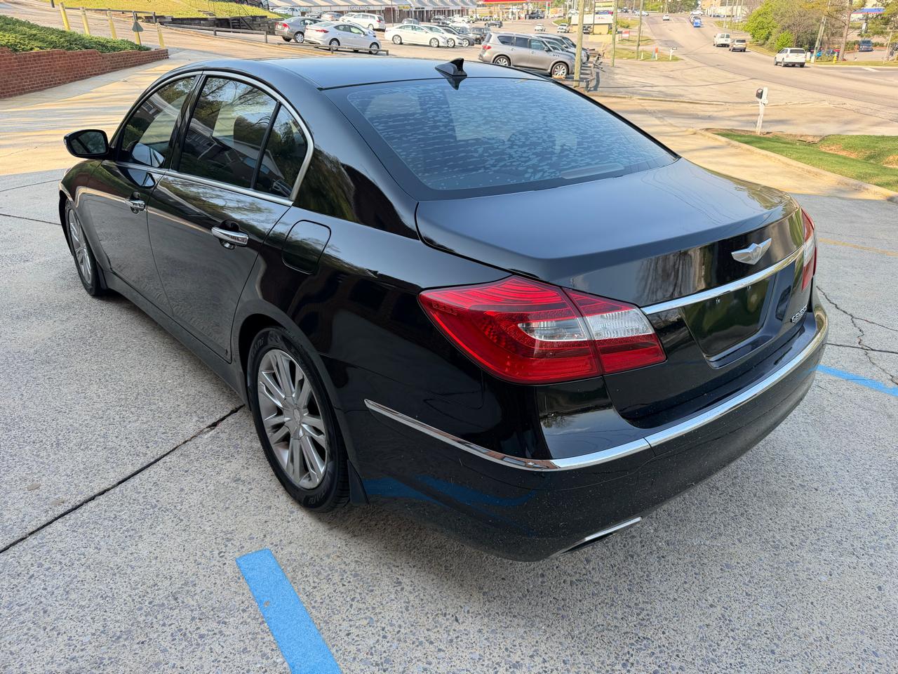 Hyundai Genesis 3.8L 2014