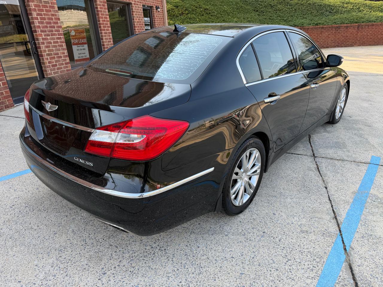 Hyundai Genesis 3.8L 2014