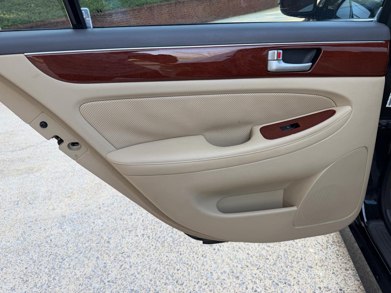 Hyundai Genesis 3.8L 2014