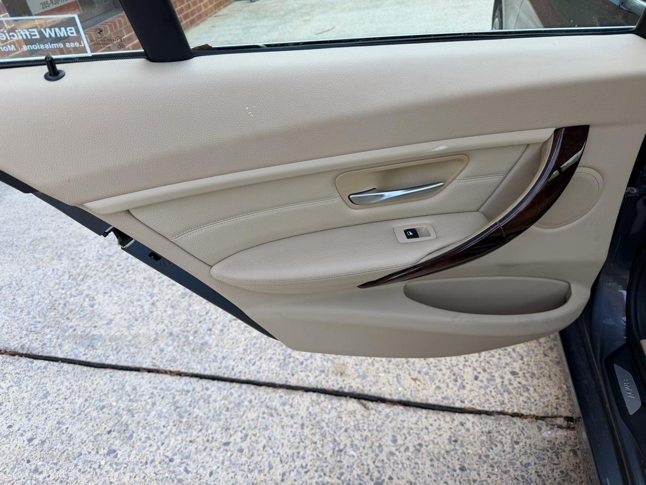 BMW 3-Series 335i xDrive Sedan 2013