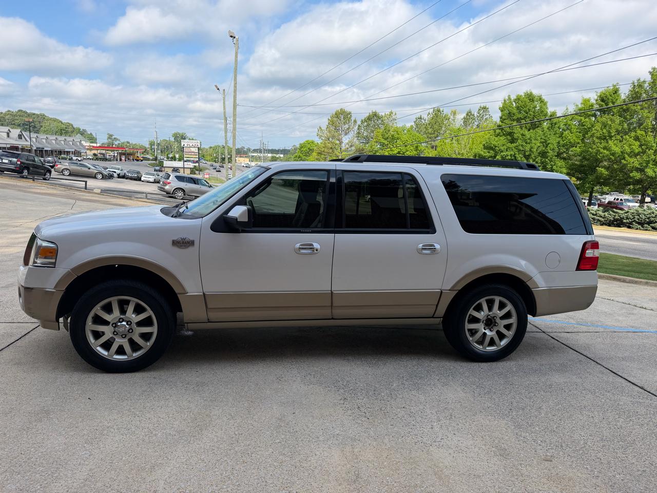 Ford Expedition EL XLT 2WD 2012