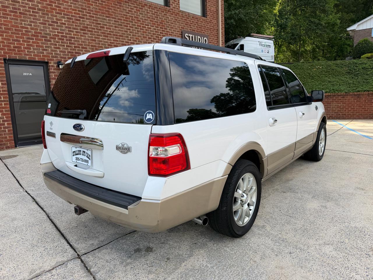 Ford Expedition EL XLT 2WD 2012