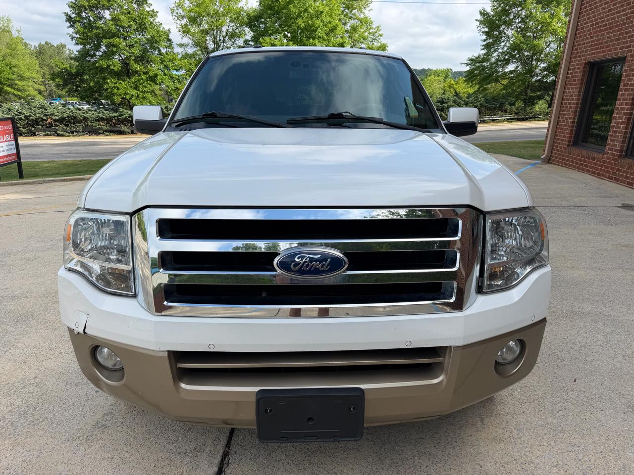 Ford Expedition EL XLT 2WD 2012