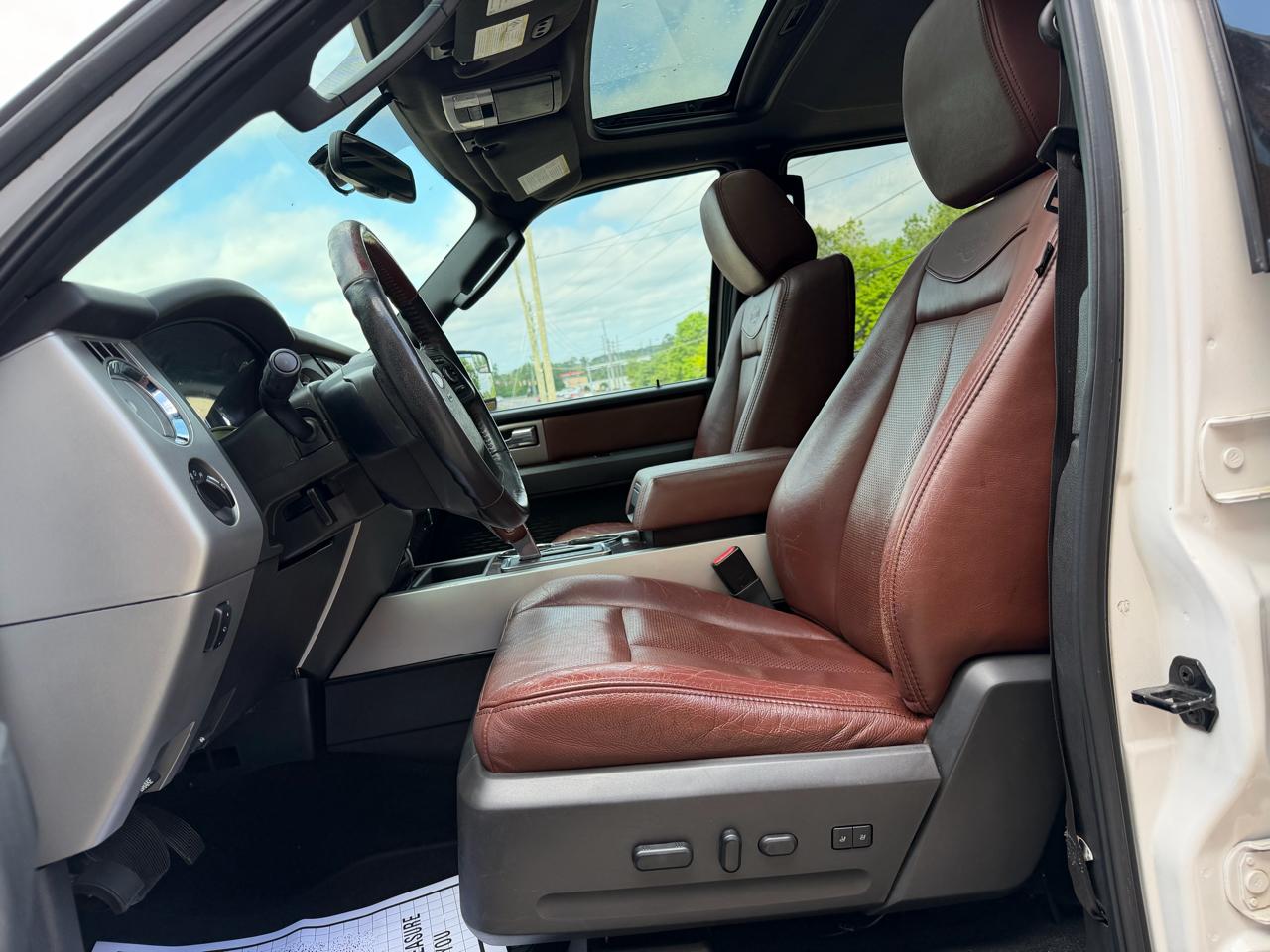 Ford Expedition EL XLT 2WD 2012