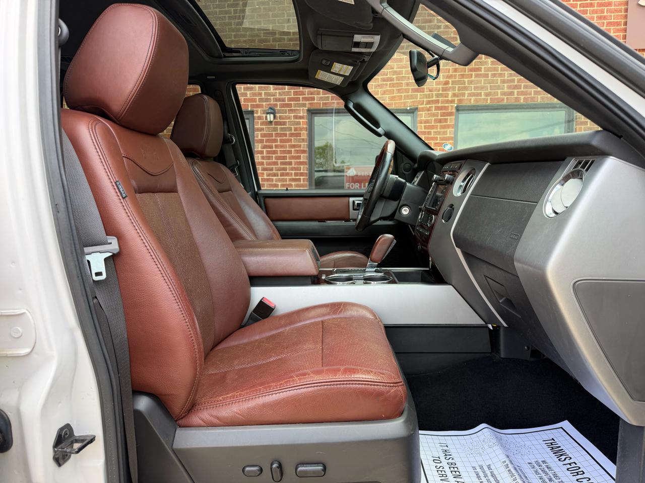 Ford Expedition EL XLT 2WD 2012