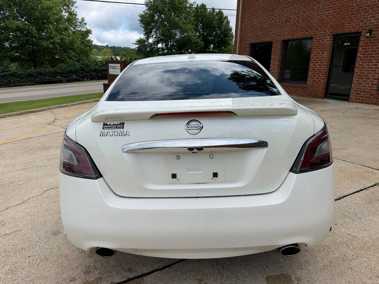Nissan Maxima S 2013