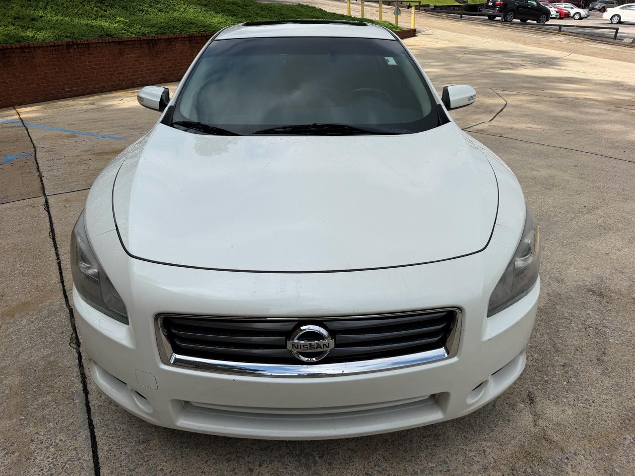 Nissan Maxima S 2013