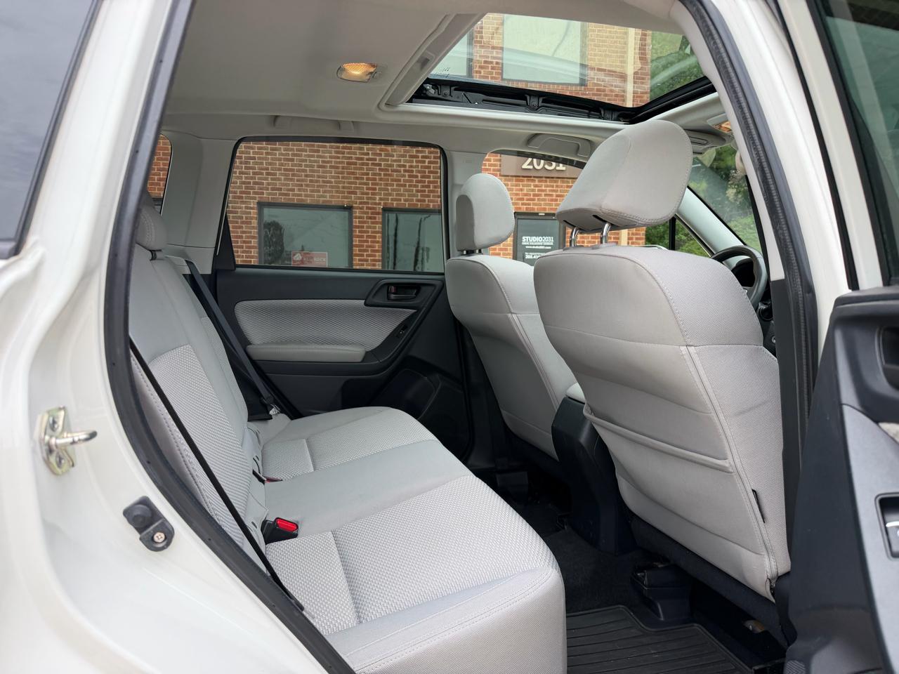 Subaru Forester 2.5i Premium PZEV CVT 2017
