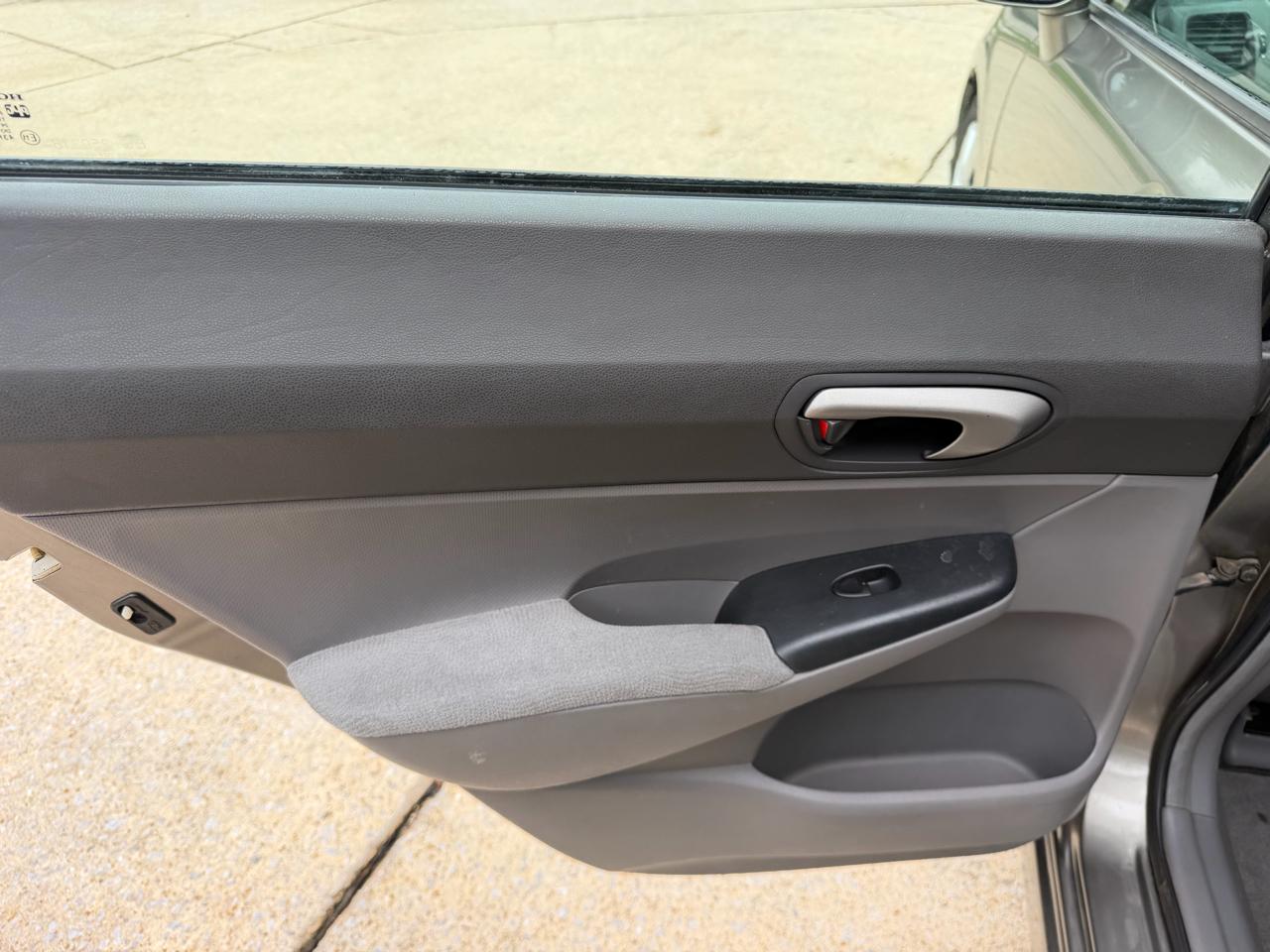 Honda Civic LX Sedan AT 2006
