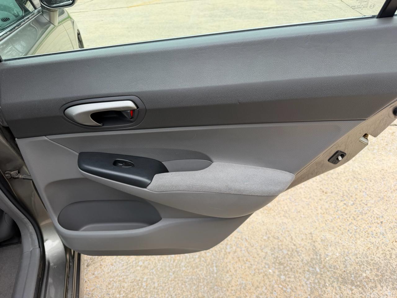 Honda Civic LX Sedan AT 2006