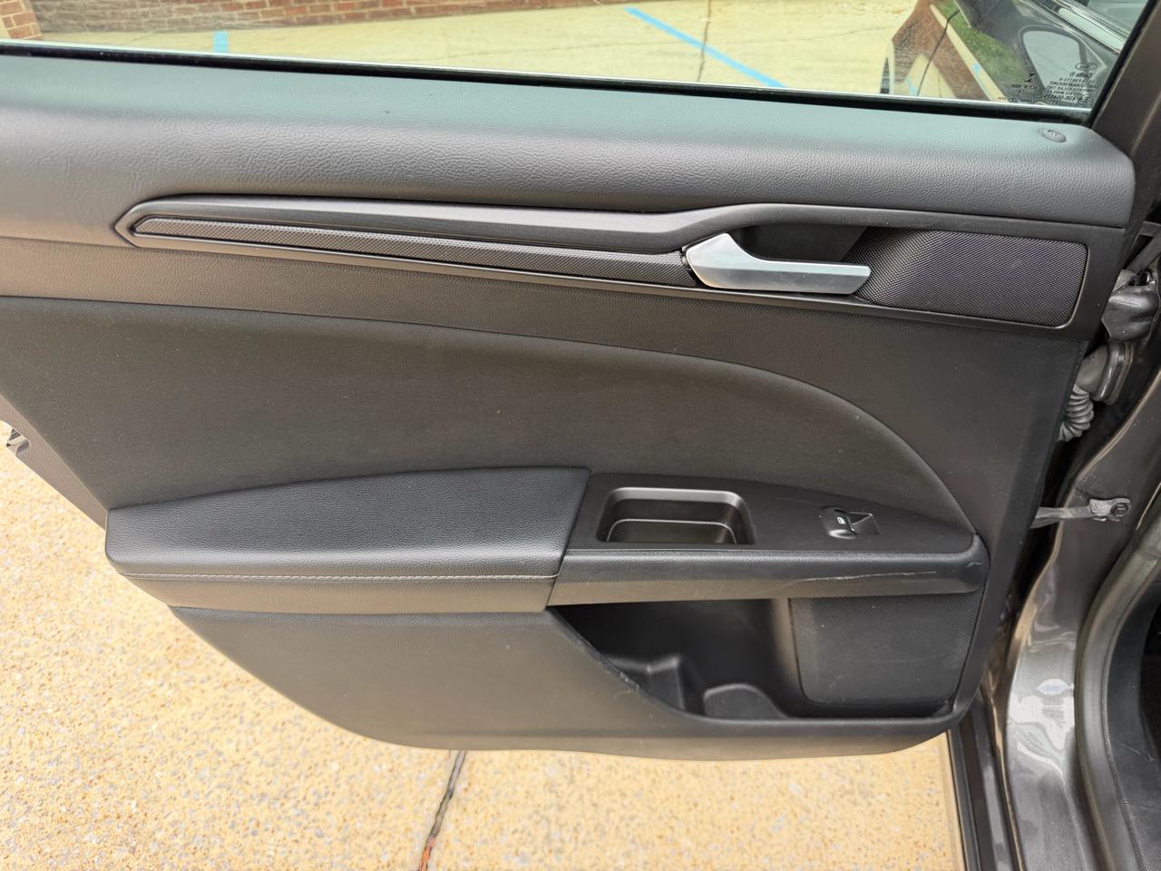 Ford Fusion SE 2018