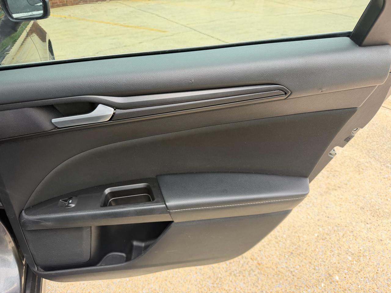 Ford Fusion SE 2018