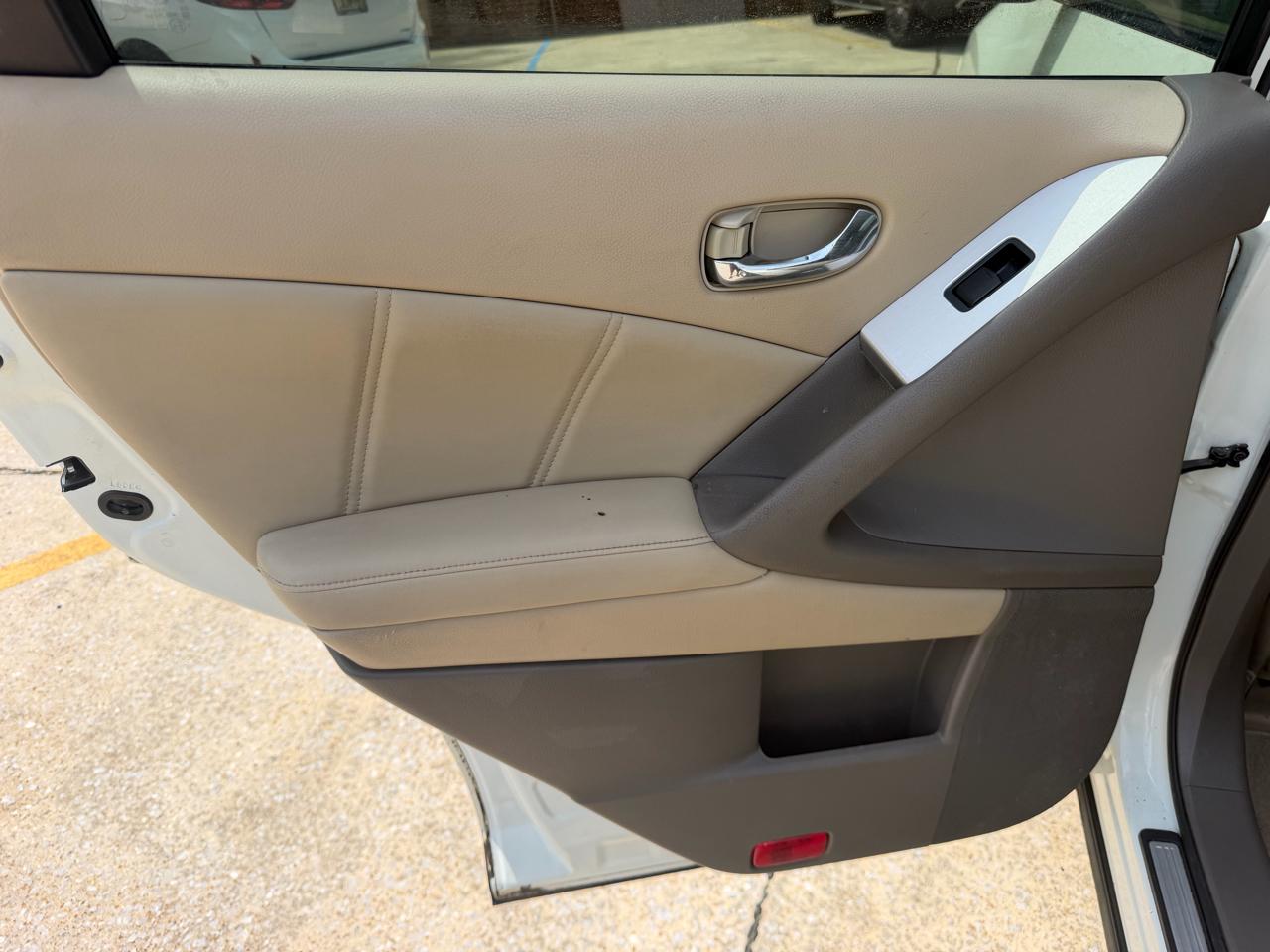 Nissan Murano S 2014