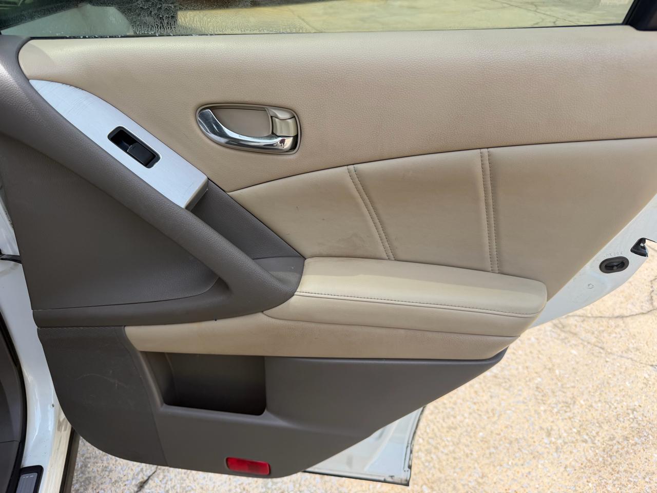 Nissan Murano S 2014