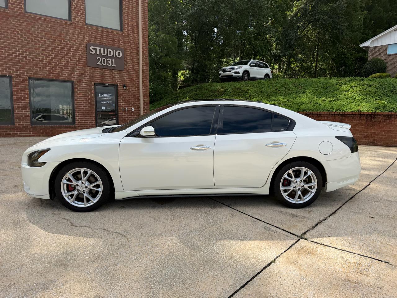 Nissan Maxima S 2014