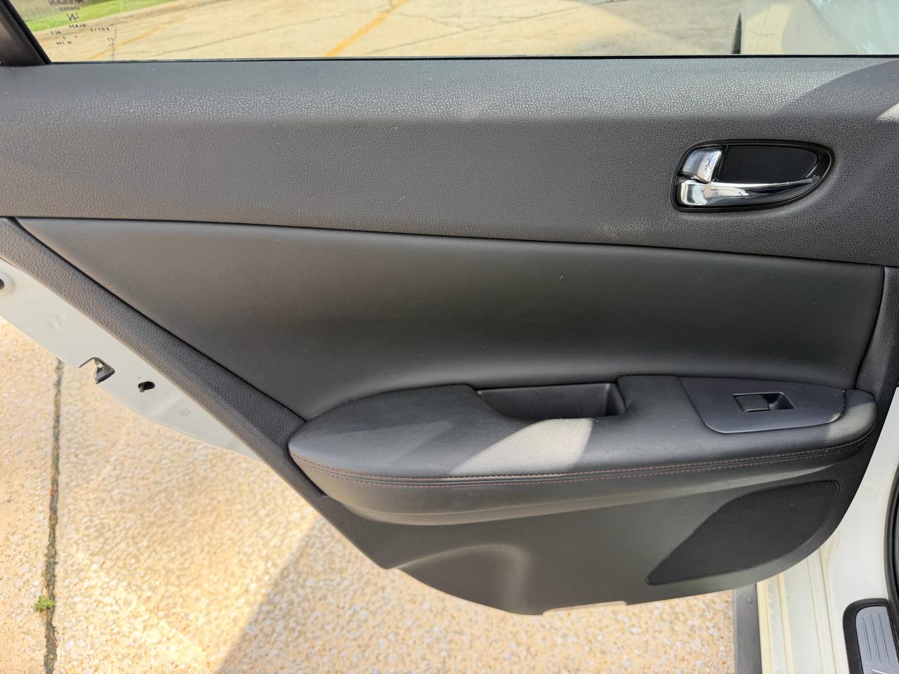 Nissan Maxima S 2014