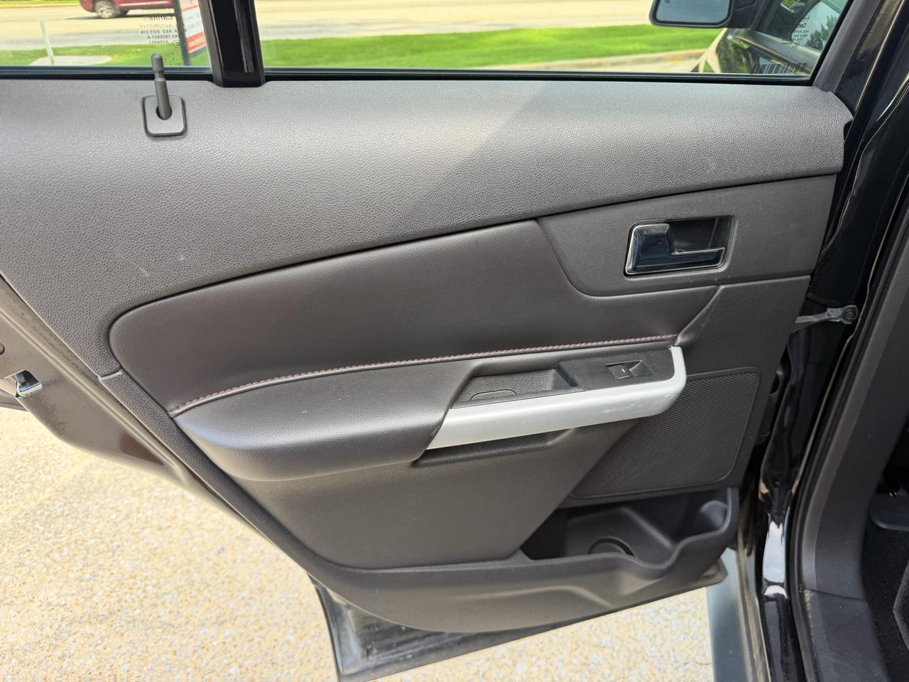 Ford Edge SEL FWD 2013